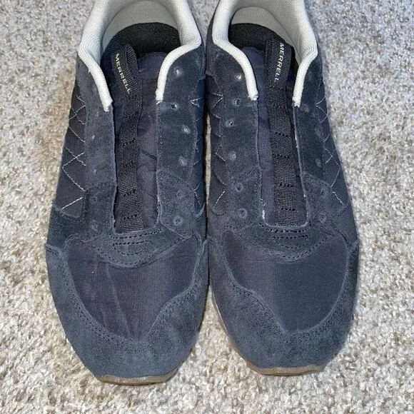 Merrell women’s shoe size 9.5
